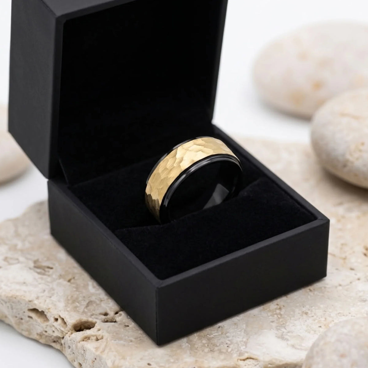 CREED – Black & Gold Tungsten Band