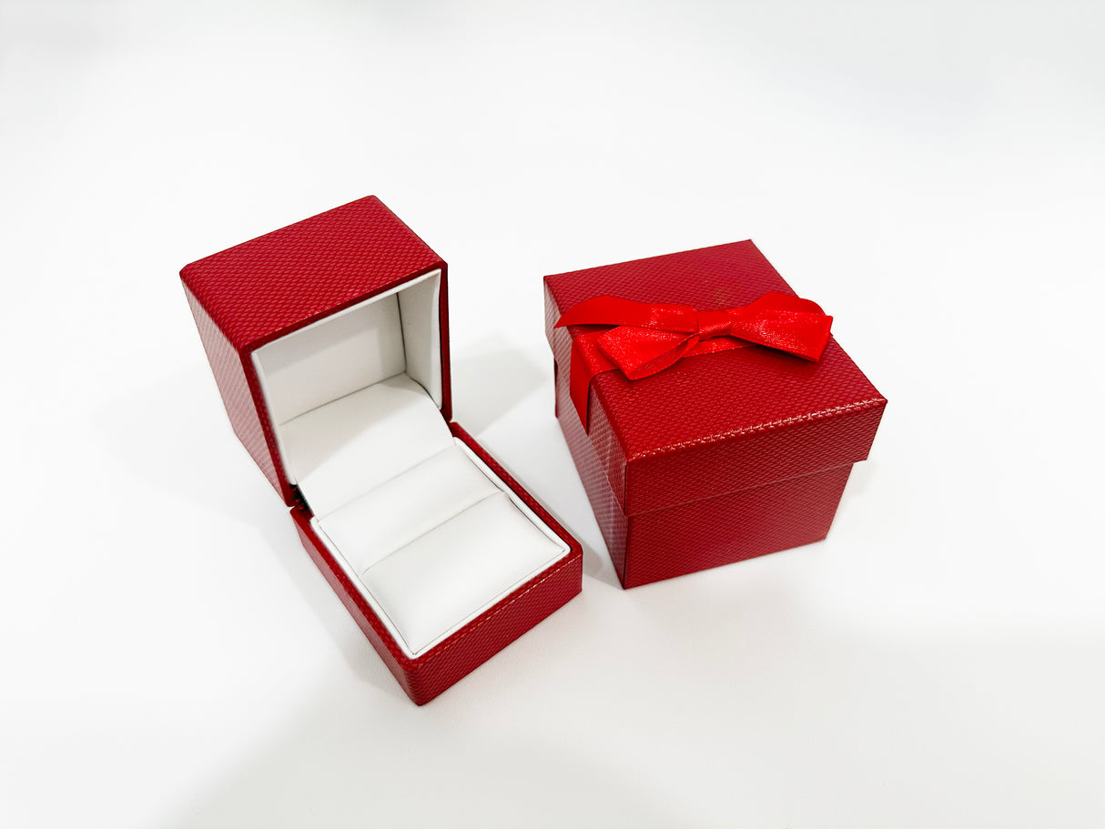 Luxury Ring Box – Black & White Leather Engagement Ring Case
