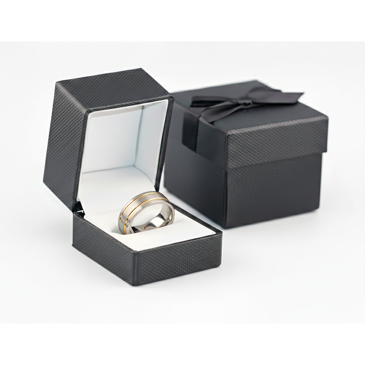 Luxury Ring Box – Black & White Leather Engagement Ring Case