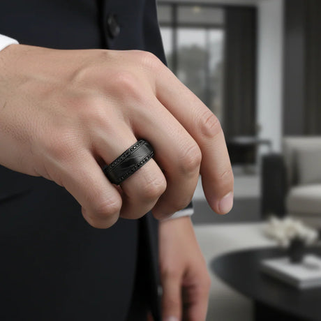 TROPHY BLACK