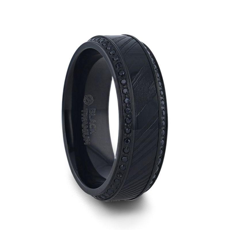 TROPHY BLACK